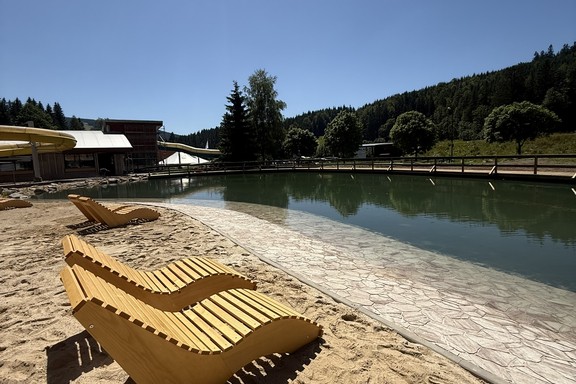 Letní novinka - nové jezírko s relax zónou